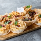Filo basket with feta cheese, semi-dried tomatoes and thyme (80 g/pcs)