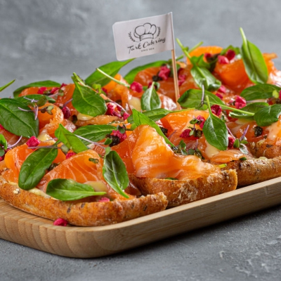 Smörrebröd kerge soolatud lõhega (540 g/12 tk)