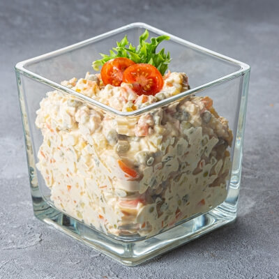 Картофельный салат с курицей гриль (1кг)